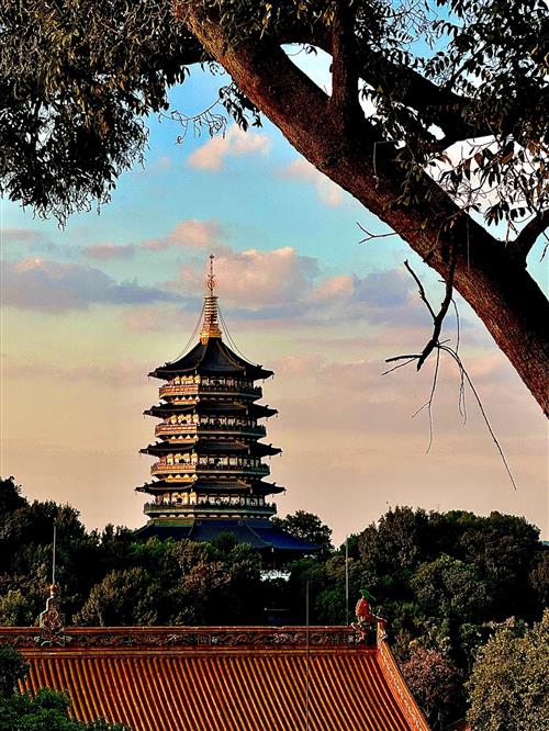 東坡先生在杭州 六日